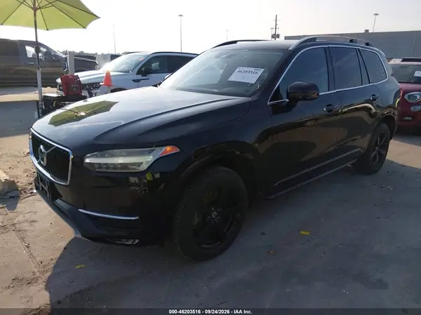 YV4102KK3H1108694 — 2017 Volvo XC90, фото 2 с аукциона IAAI, Не указано