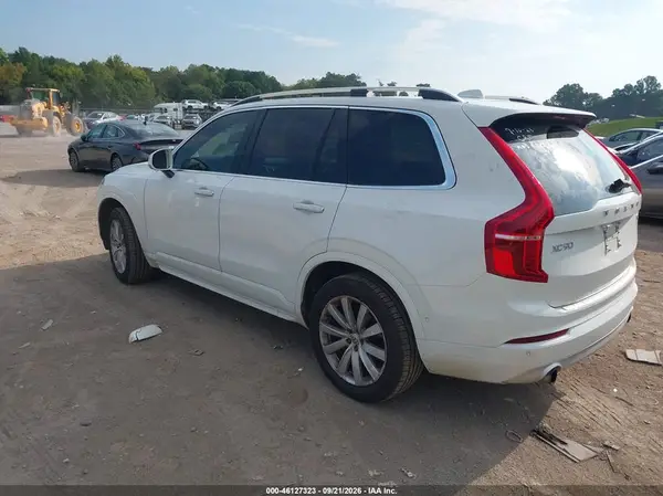YV4102CK7J1370111 — 2018 Volvo XC90, фото 3 с аукциона IAAI 14.10.2026, Передняя часть справа