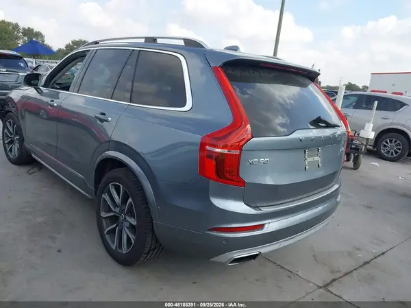 YV4A22PK4J1213740 — 2018 Volvo XC90, фото 3 с аукциона IAAI, Передняя часть слева