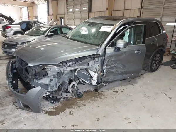YV4102PK1L1586954 — 2020 Volvo XC90, фото 2 с аукциона IAAI 11.10.2026, Левый бок