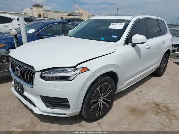 YV4A22PK5L1550162 — 2020 Volvo XC90, фото 2 с аукциона IAAI, Передняя часть справа