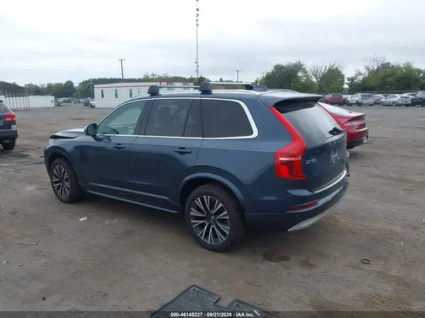 YV4102PK8N1807825 — 2022 Volvo XC90, фото 3 с аукциона IAAI 13.10.2026, Передняя часть