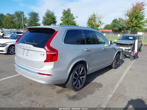 YV4062PN4P1928083 — 2023 Volvo XC90, фото 4 с аукциона IAAI, Передняя часть