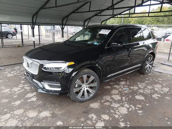 YV4H60PF5S1320582 — 2025 Volvo XC90, фото 2 с аукциона IAAI, Подтопление