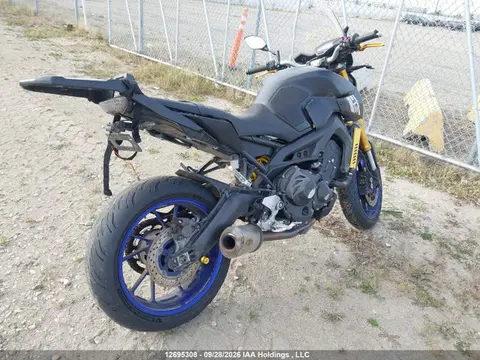 2015 Yamaha FZ09 VIN JYARN33N1FA001917 фото 4