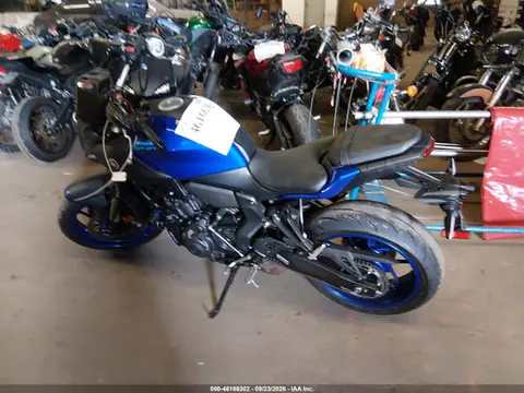 2026 Yamaha Mtn690 VIN JYARM48E2TA006122 фото 3
