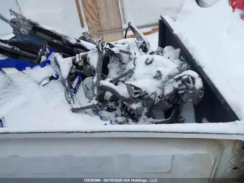 2019 Yamaha Side Winder VIN 4UF8MY108KT000634 фото 2