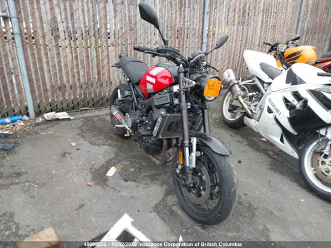 JYARN47N6JA000657 — 2018 Yamaha XSR900, Левый бок (Left Side), фото до ремонта