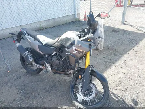 JYADM17E8SA000379 — 2025 Yamaha XTZ690, Передняя часть (Front End), фото до ремонта