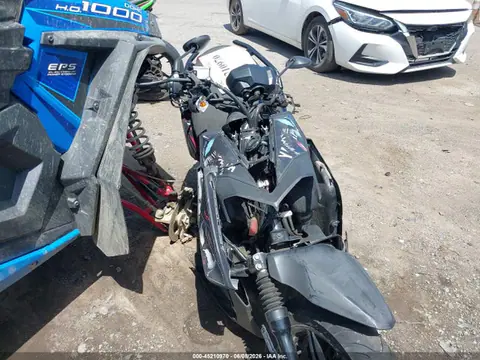 RKRSEB1Y5MA006301 — 2021 Yamaha YW125, Повреждения со всех сторон (All Over), фото до ремонта