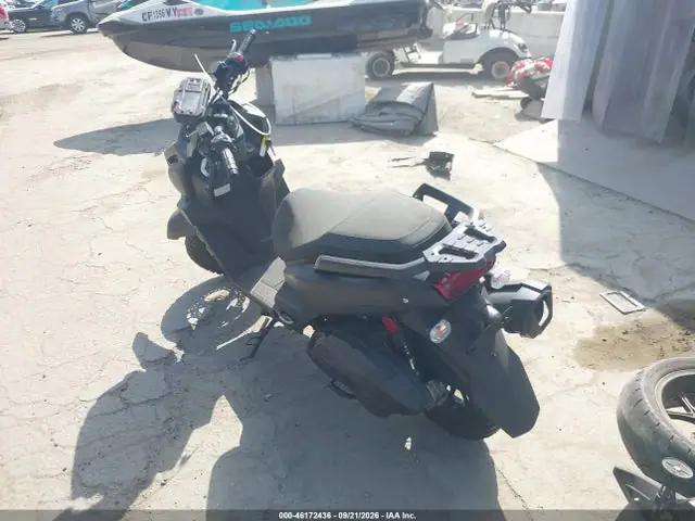 RKRSEH9Y6TA008614 — 2026 Yamaha YW125, фото 3 с аукциона IAAI 13.10.2026, Правый бок