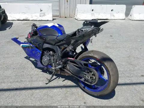 2025 Yamaha Yzf890 C VIN JYARNA3Y9SA000572 фото 3