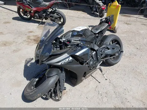 2024 Yamaha YZFR1 VIN JYARN66YXRA001300 фото 2