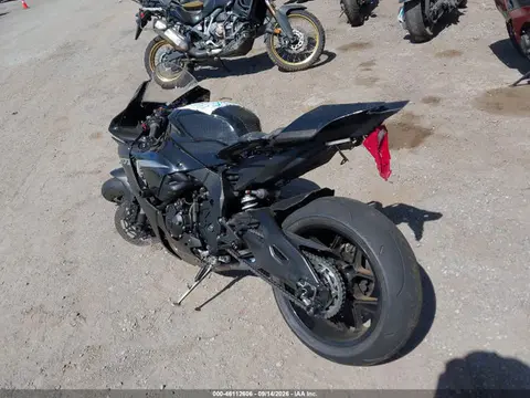 2024 Yamaha YZFR1 VIN JYARN66YXRA001300 фото 3