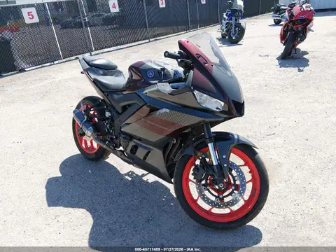 MH3RH18Y3MK006578 — 2021 Yamaha YZFR3 A, Повреждения со всех сторон (All Over), фото до ремонта
