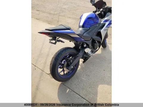 2015 Yamaha YZFR3 VIN MH3RH06N5FK002537 фото 4