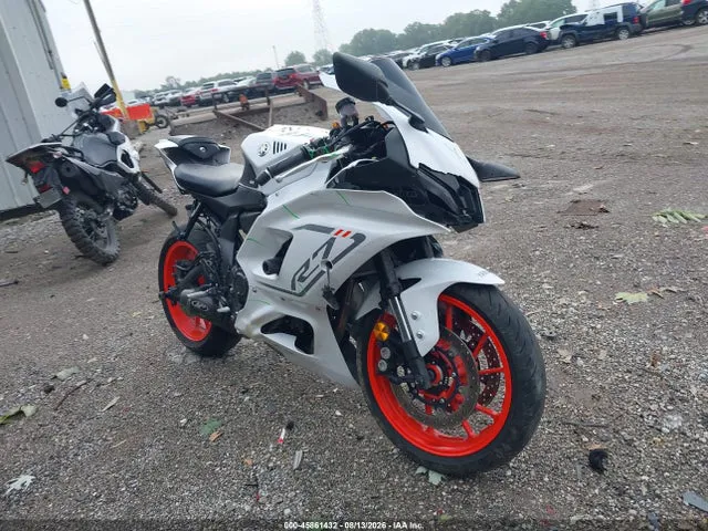 2023 Yamaha Yzfr7 VIN JYARM38E7PA004933 фото 1