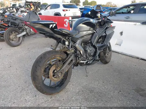 2023 Yamaha Yzfr7 VIN JYARM38Y1PA001939 фото 4