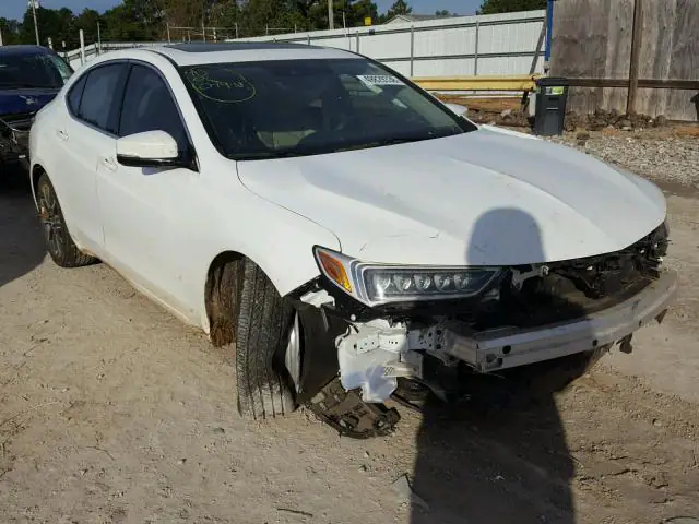 19UUB2F33JA000600 — 2018 Acura TLX, Передняя часть (Front End), фото до ремонта