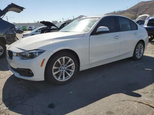 WBA8A9C50JAH12273 — 2018 BMW 320 I, Мелкие вмятины и царапины (Minor Dent/Scratches), фото до ремонта