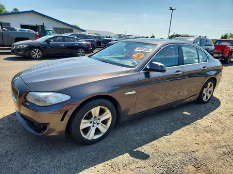WBAXH5C52DDW13194 — 2013 BMW 528, Мелкие вмятины и царапины (Minor Dent/Scratches), фото до ремонта