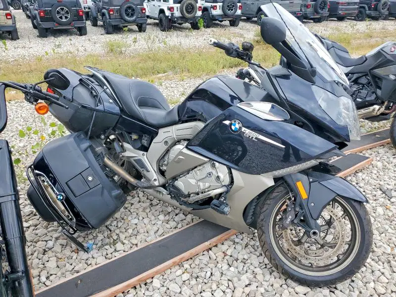 WB1061204CZZ22916 BMW K1600 2012 — повреждение Передняя часть, фото до ремонта