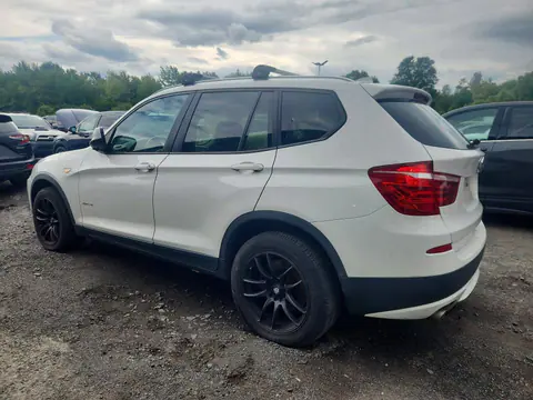 2011 BMW X3 VIN 5UXWX5C56BL716217 фото 2
