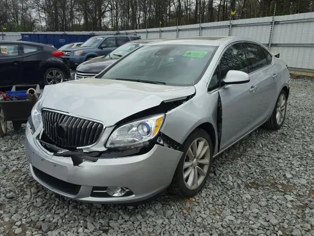 1G4PS5SK7F4197573 — 2015 Buick Verano, фото 2 с аукциона Аукцион 30.04.2018, Передняя часть