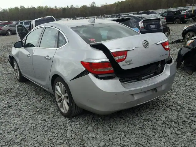 1G4PS5SK7F4197573 — 2015 Buick Verano, фото 3 с аукциона Аукцион 30.04.2018, Передняя часть