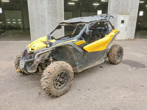3JBVDAW4XJK000367 — 2018 Can-Am Maverick X3, фото 2 с аукциона Аукцион 24.09.2026, Опрокидывание