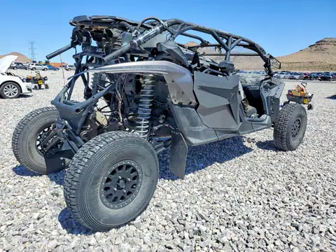 3JBVNAW48KK001032 — 2019 Can-Am Maverick X3, фото 4 с аукциона Аукцион 01.10.2026, Передняя часть