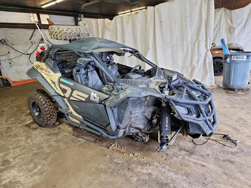 3JBVGAY46NE002190 Can-Am Maverick X3 2022 — повреждение Передняя часть, фото до ремонта