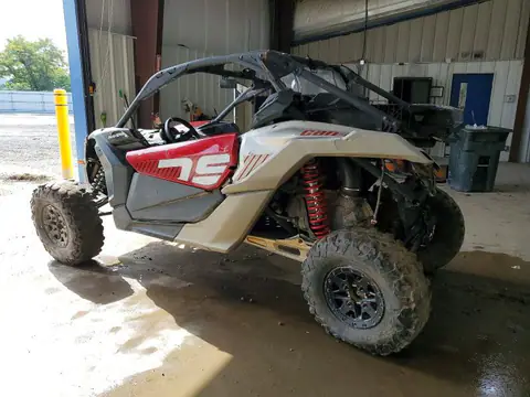3JBVGAV48RE000158 — 2024 Can-Am Maverick X3, фото 3 с аукциона Аукцион 17.09.2026, Опрокидывание