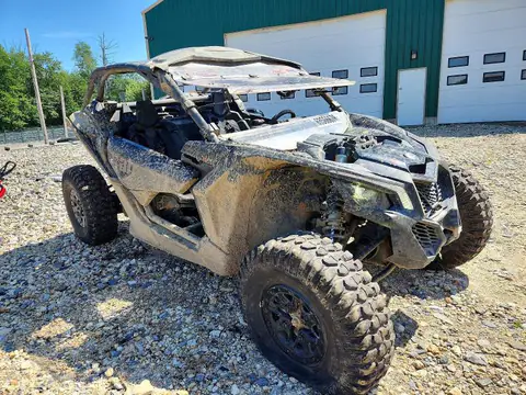 3JBVDAV49RE000467 — 2024 Can-Am Maverick X3, Мелкие вмятины и царапины (Minor Dent/Scratches), фото до ремонта