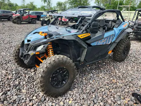 3JBVGAV48SE000604 — 2025 Can-Am Maverick X3, фото 2 с аукциона Аукцион 21.09.2026, Боковая часть