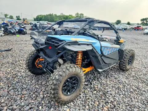 3JBVGAV48SE000604 — 2025 Can-Am Maverick X3, фото 4 с аукциона Аукцион 21.09.2026, Боковая часть