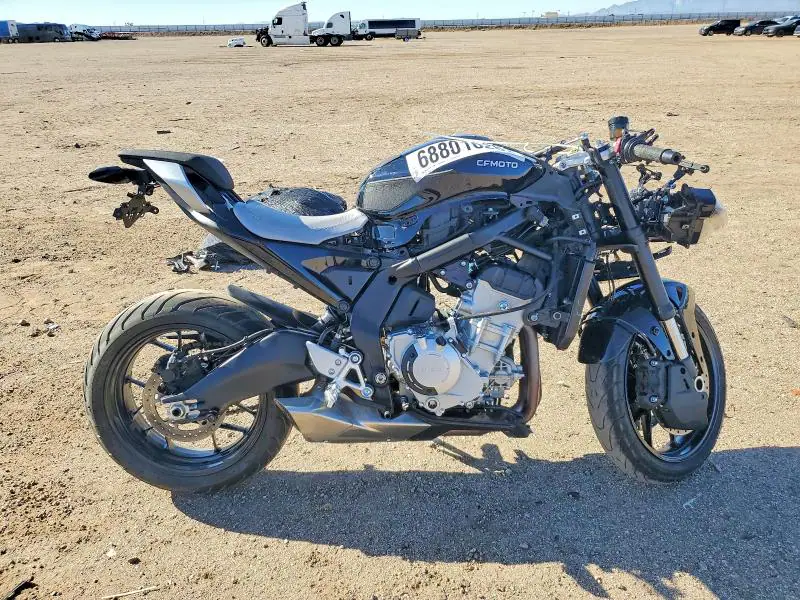 LCEPEVLP8S6000544 Cf Moto 675SS 2025 — повреждение Передняя часть, фото до ремонта