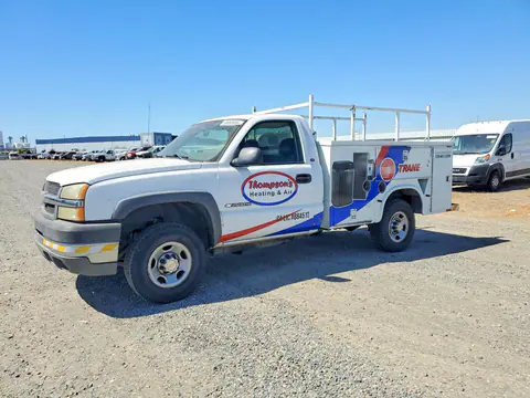 2004 CHEVROLET SILVERADO VIN 1GBGC24U54E367732 фото 1