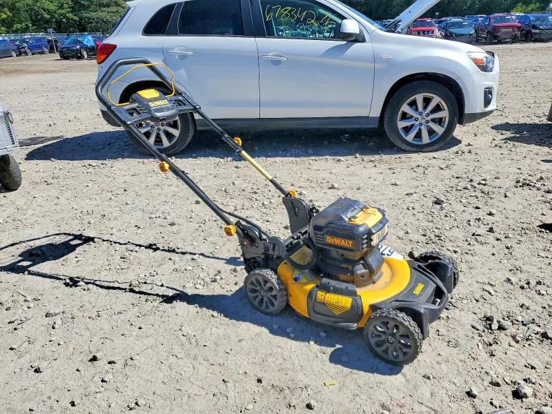 2021 DEWALT LAWN MOWER VIN 0000001F23MK10705 фото 1