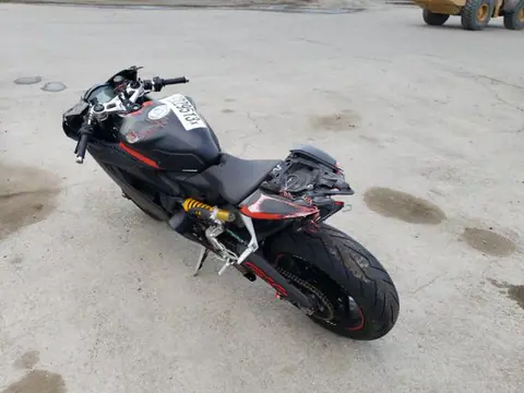 2016 DUCATI SUPERBIKE 959 PANIGALE VIN ZDM14B1W3GB002125 фото 3