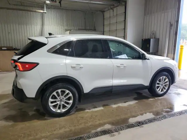 1FMCU9G69LUA13970 — 2020 Ford Escape, фото 3 с аукциона Аукцион 15.10.2026, Передняя часть