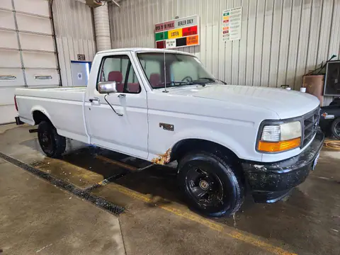 1FTDF15Y6SNA64943 — 1995 Ford F150, фото 4 с аукциона Аукцион 15.10.2026, Повреждения снизу