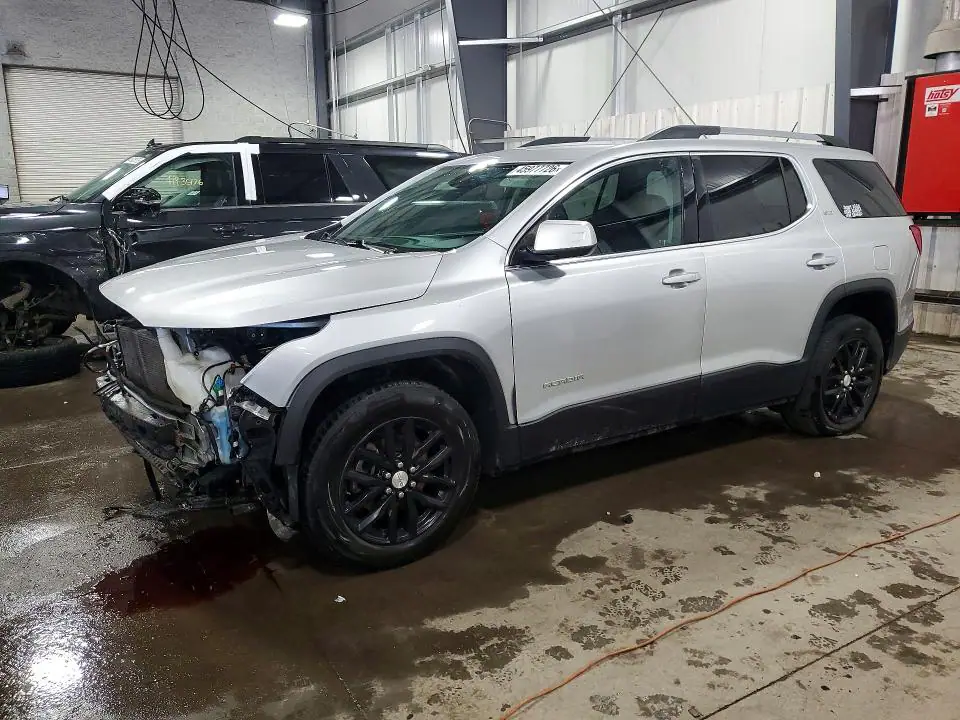 1GKKNMLS1HZ217454 GMC Acadia 2017 — повреждение Передняя часть, фото до ремонта