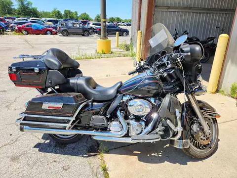 2013 HARLEY-DAVIDSON FLHTCU VIN 1HD1FLM19DB636352 фото 1