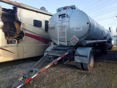 5HTPA3320S7175915 — 2025 Heil Tanker, фото 2 с аукциона Аукцион 17.09.2026, Боковая часть