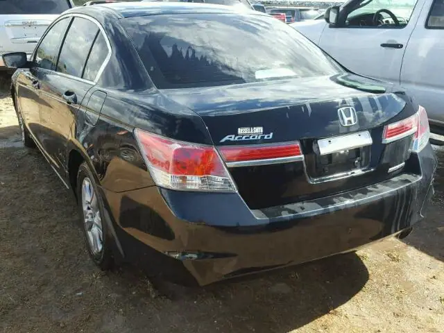 1HGCP2F64CA186996 — 2012 Honda Accord, фото 3 с аукциона Аукцион 14.12.2017, Подтопление