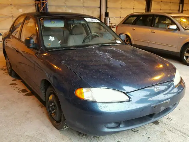 KMHJF24M9WU695409 — 1998 Hyundai Elantra, Мелкие вмятины и царапины (Minor Dent/Scratches), фото до ремонта