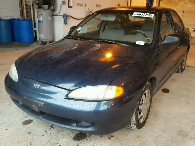 KMHJF24M9WU695409 — 1998 Hyundai Elantra, фото 2 с аукциона Аукцион 20.03.2018, Мелкие вмятины и царапины