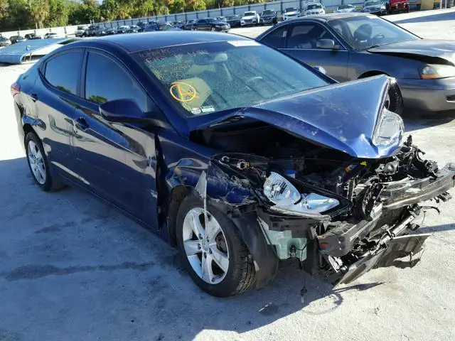 5NPDH4AE2DH207994 — 2013 Hyundai Elantra, Передняя часть (Front End), фото до ремонта
