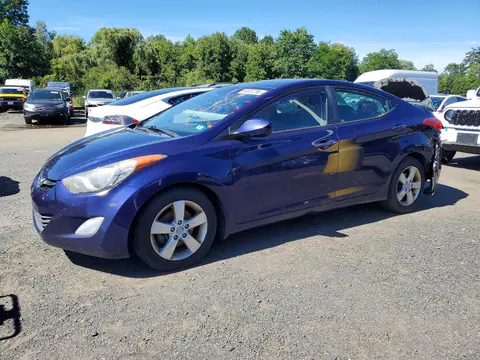 5NPDH4AE8DH226386 — 2013 Hyundai Elantra, Задняя часть (Rear End), фото до ремонта